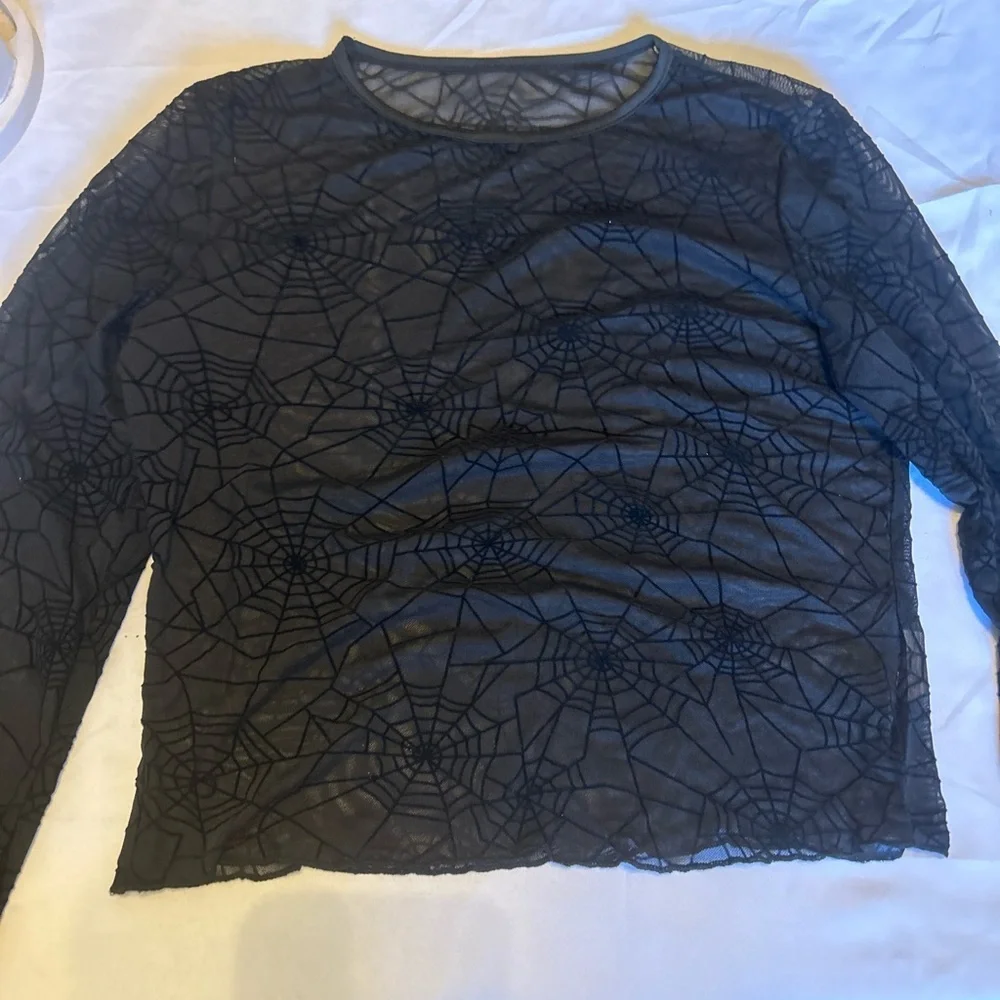 Spider Web Sheer Black Long Sleeve Emo Goth Pull Over Blouse, Medium New - Picture 2 of 8
